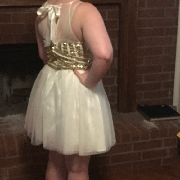 Gold and white cocktail dress - Picture 4 of 6